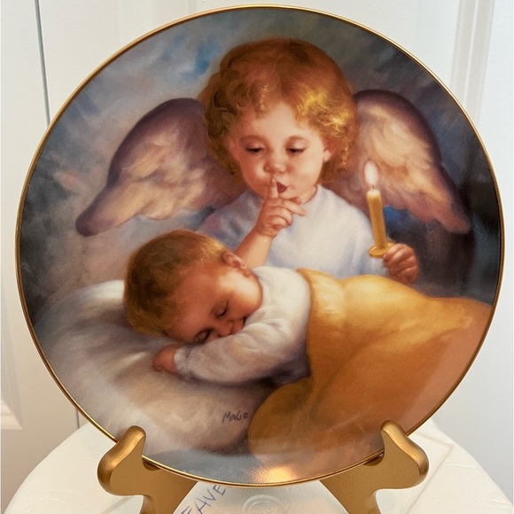 Hush A Bye by MaGo Heavenly Angels 1991 decorative plate - Picture 1 of 4